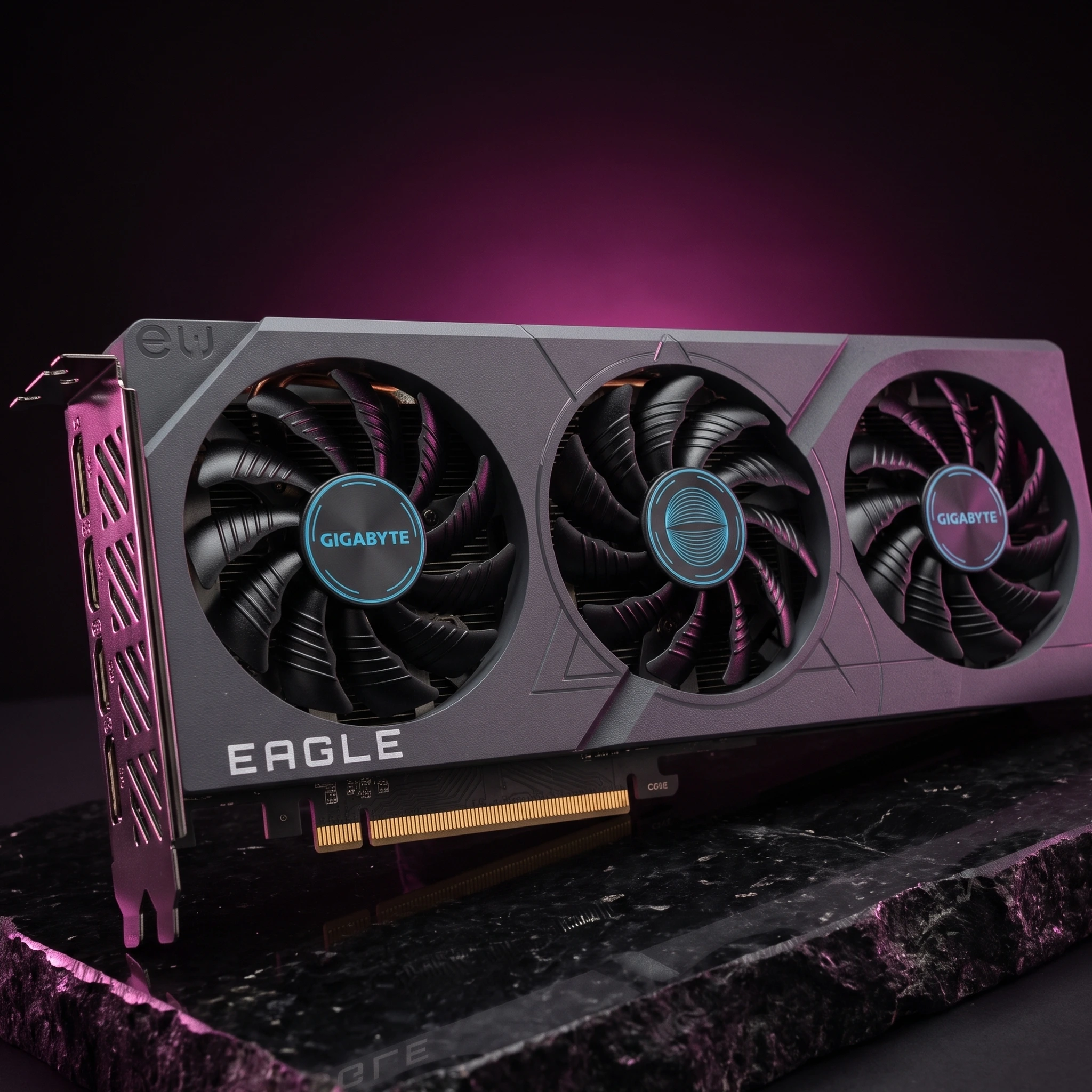 Gigabyte EAGLE OC RTX 4060 (8 GB) — Graphics Cards